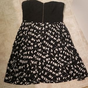 Strapless bird dress